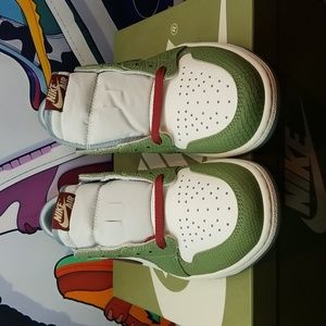 Air Jordan 1 Retro Low OG "Year of the Dragon"